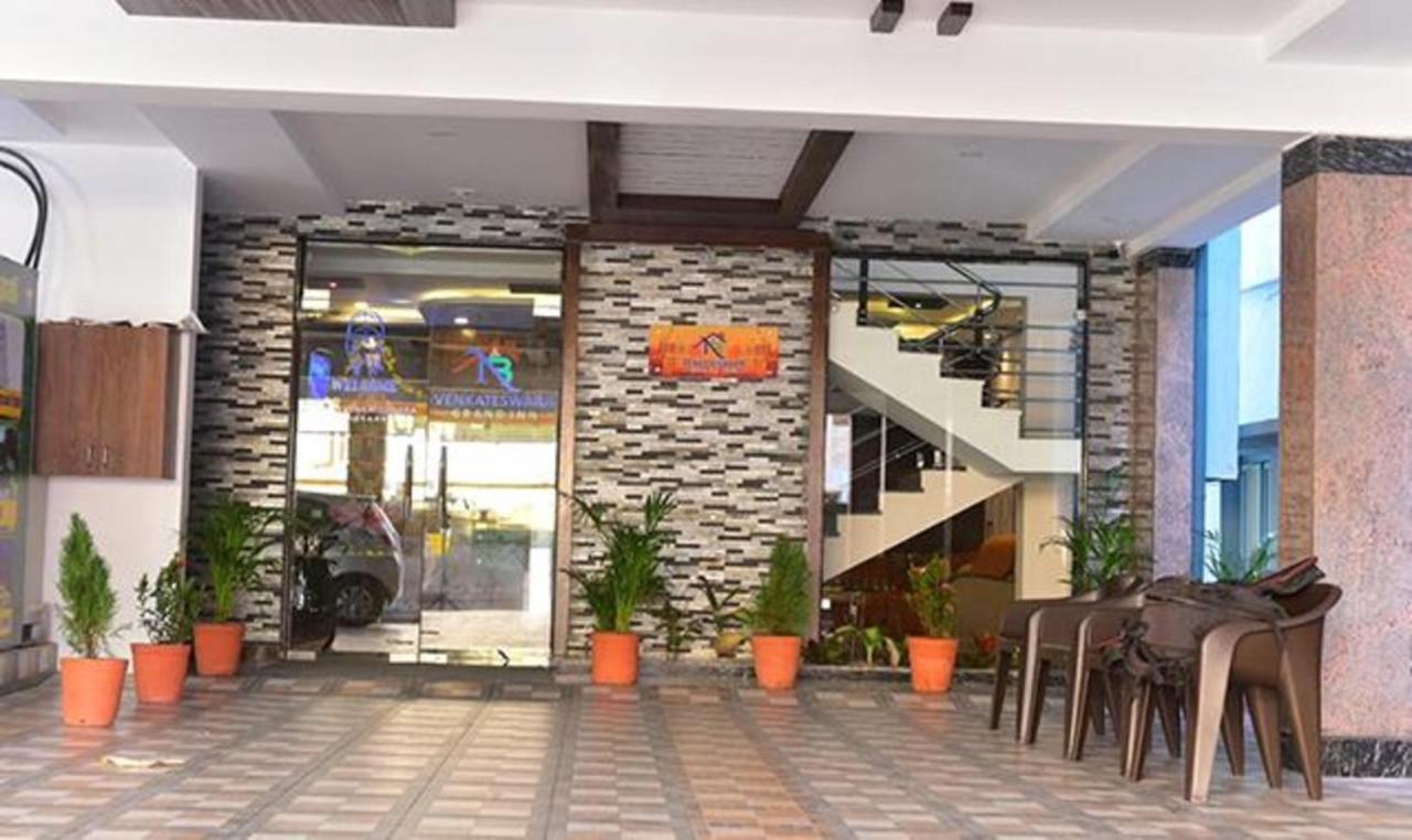 Fabhotel Nb Venkateswara Grand Inn Tirupati Exterior foto